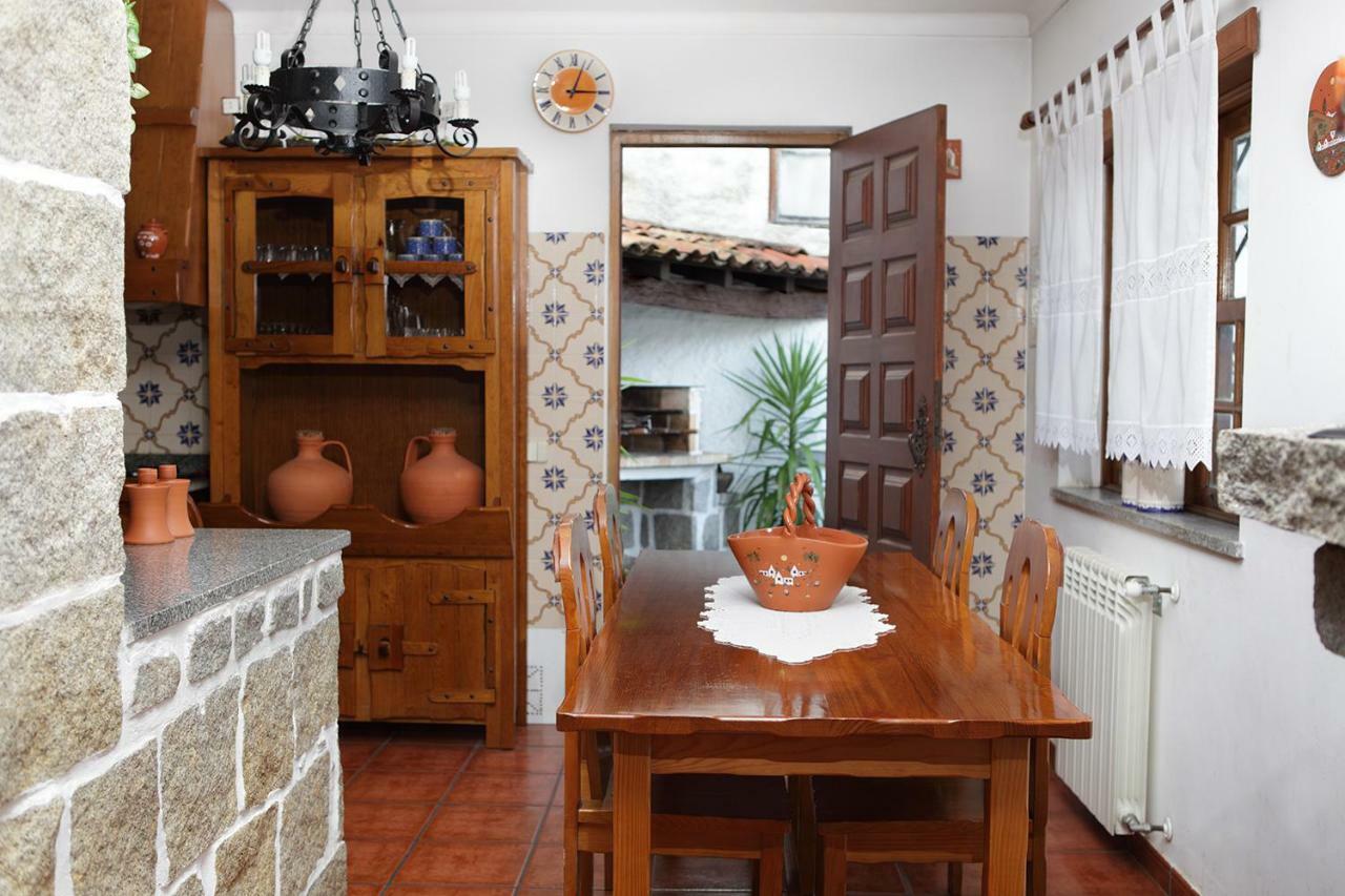 Hostal Casa Da Eira Lousã Exterior foto